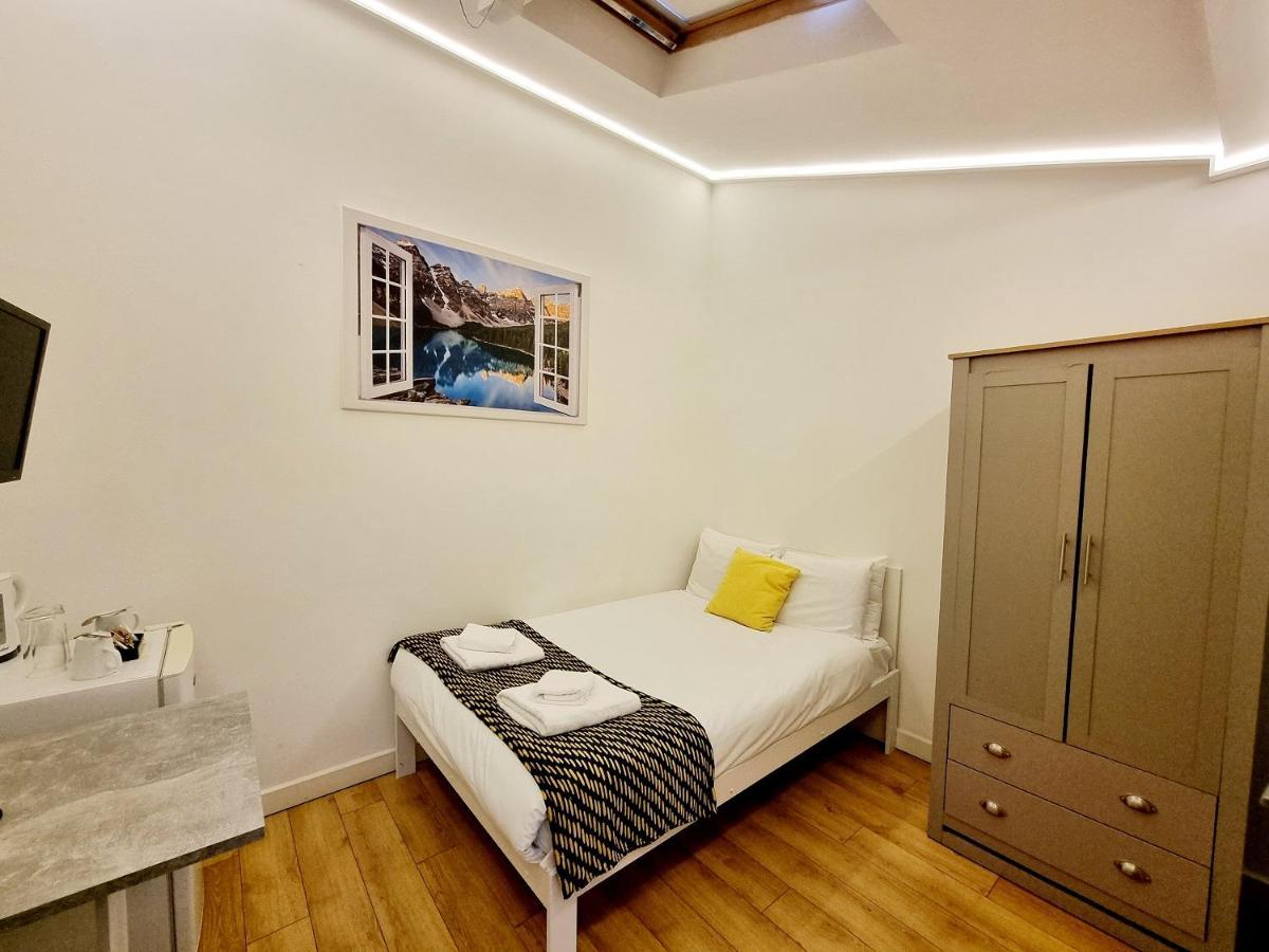 Budget Single Room,1310379031:JPEG